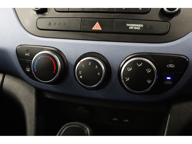 Used Hyundai i10 for sale - 76531654: Photo 21