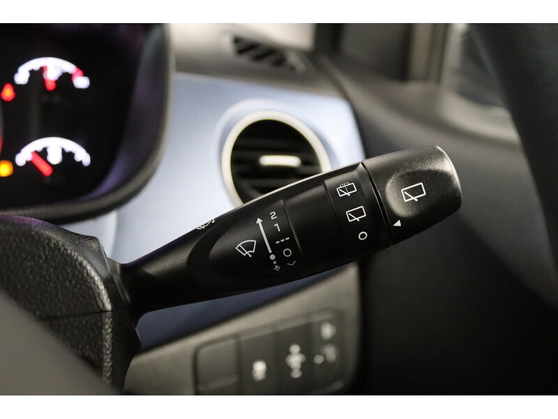 Used Hyundai i10 for sale - 76531654: Photo 24