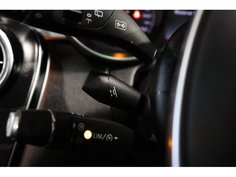 Used Mercedes-Benz GLC 2018 for sale - 76531658: Photo 32