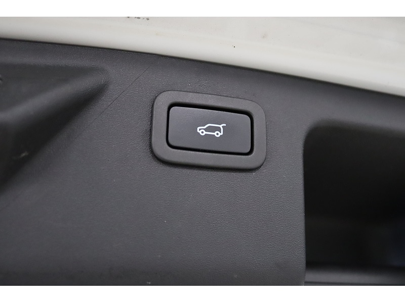 Used Land Rover Discovery Sport for sale - 76531649: Photo 39