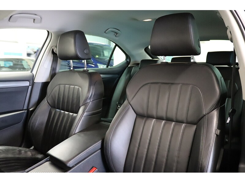 Used Skoda Superb 2017 for sale - 77208554: Photo 16