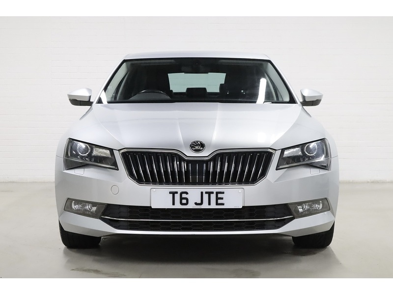 Used Skoda Superb 2017 for sale - 77208554: Photo 2
