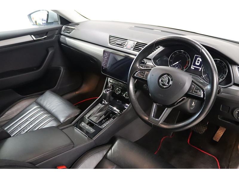 Used Skoda Superb 2017 for sale - 77208554: Photo 37