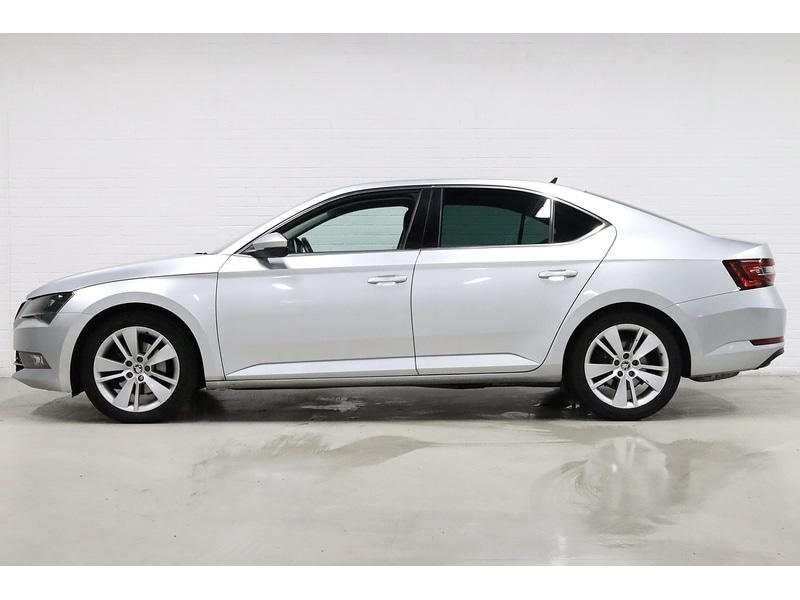 Used Skoda Superb 2017 for sale - 77208554: Photo 5