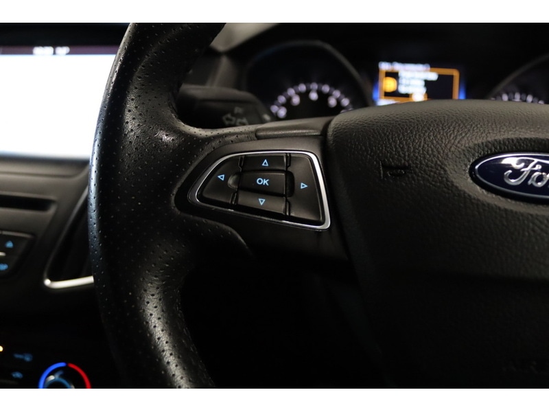 Used Ford Focus for sale - 76531673: Photo 16