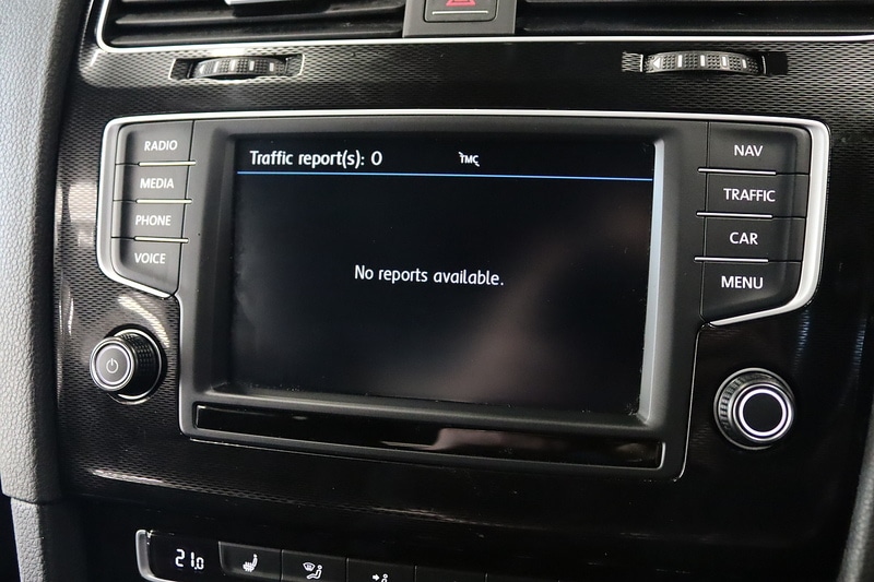 Used Volkswagen Golf 2015 for sale - 77917300: Photo 28