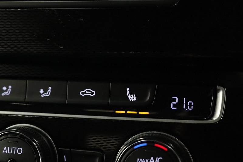 Used Volkswagen Golf 2015 for sale - 77917300: Photo 32