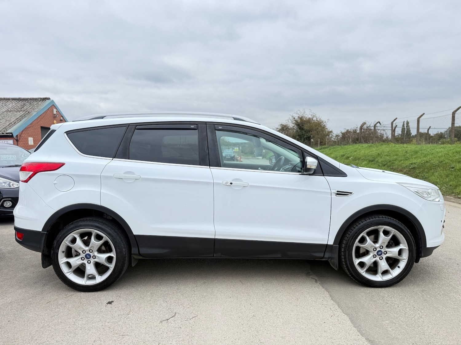 Used Ford Kuga 2013 for sale - 76292919: Photo 5