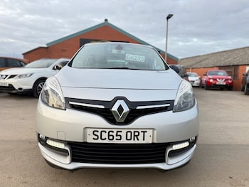 Used Renault Scenic 2015 for sale - 76347321: Photo