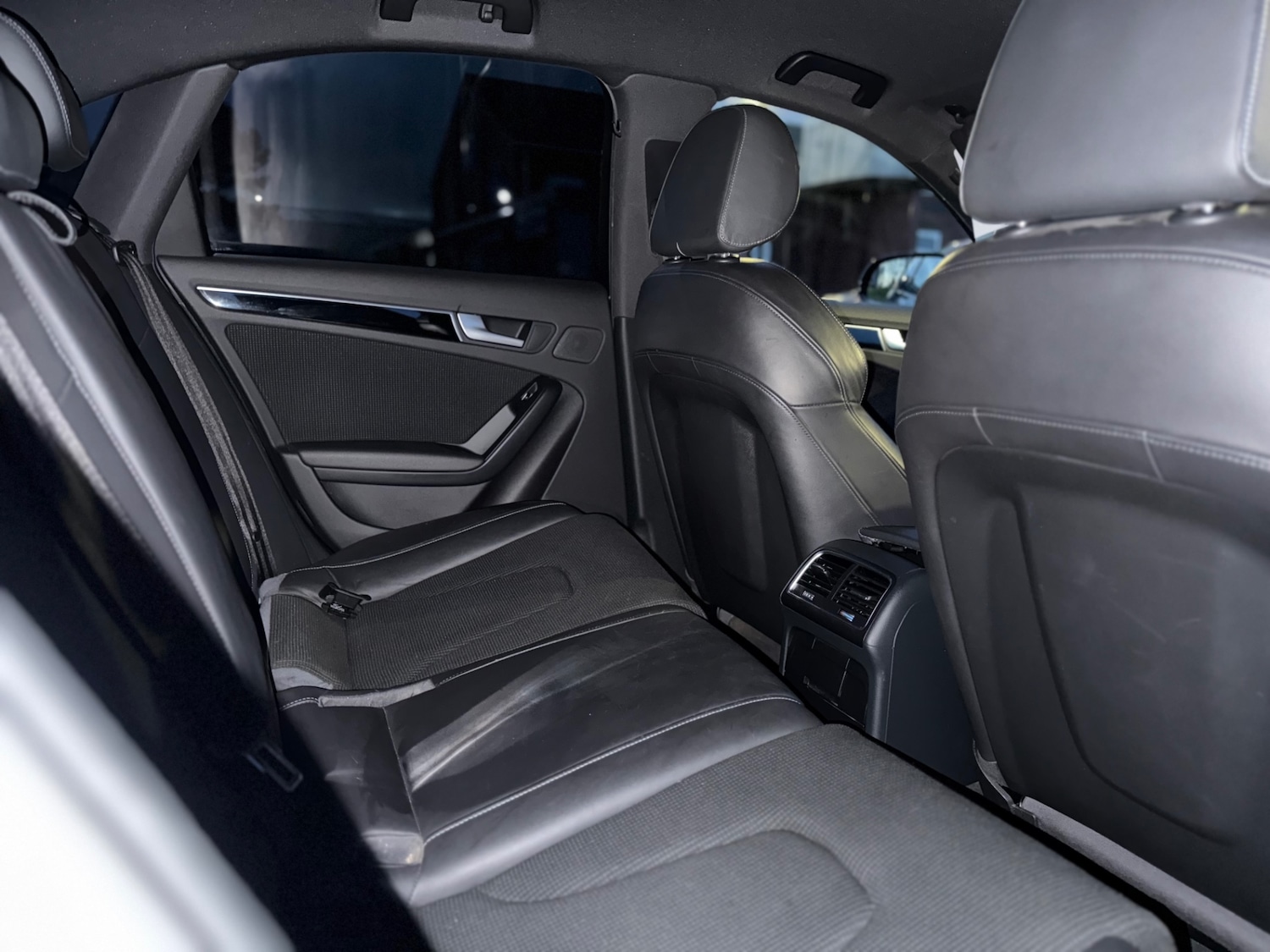 Used Audi A4 2014 for sale - 76758800: Photo 17