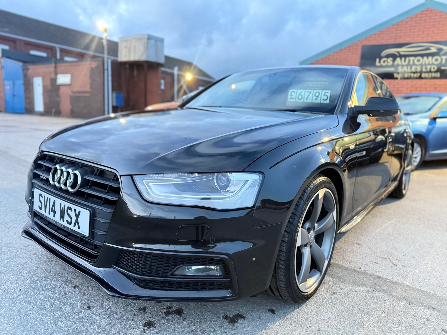 Used Audi A4 2014 for sale - 76758800: Photo 3