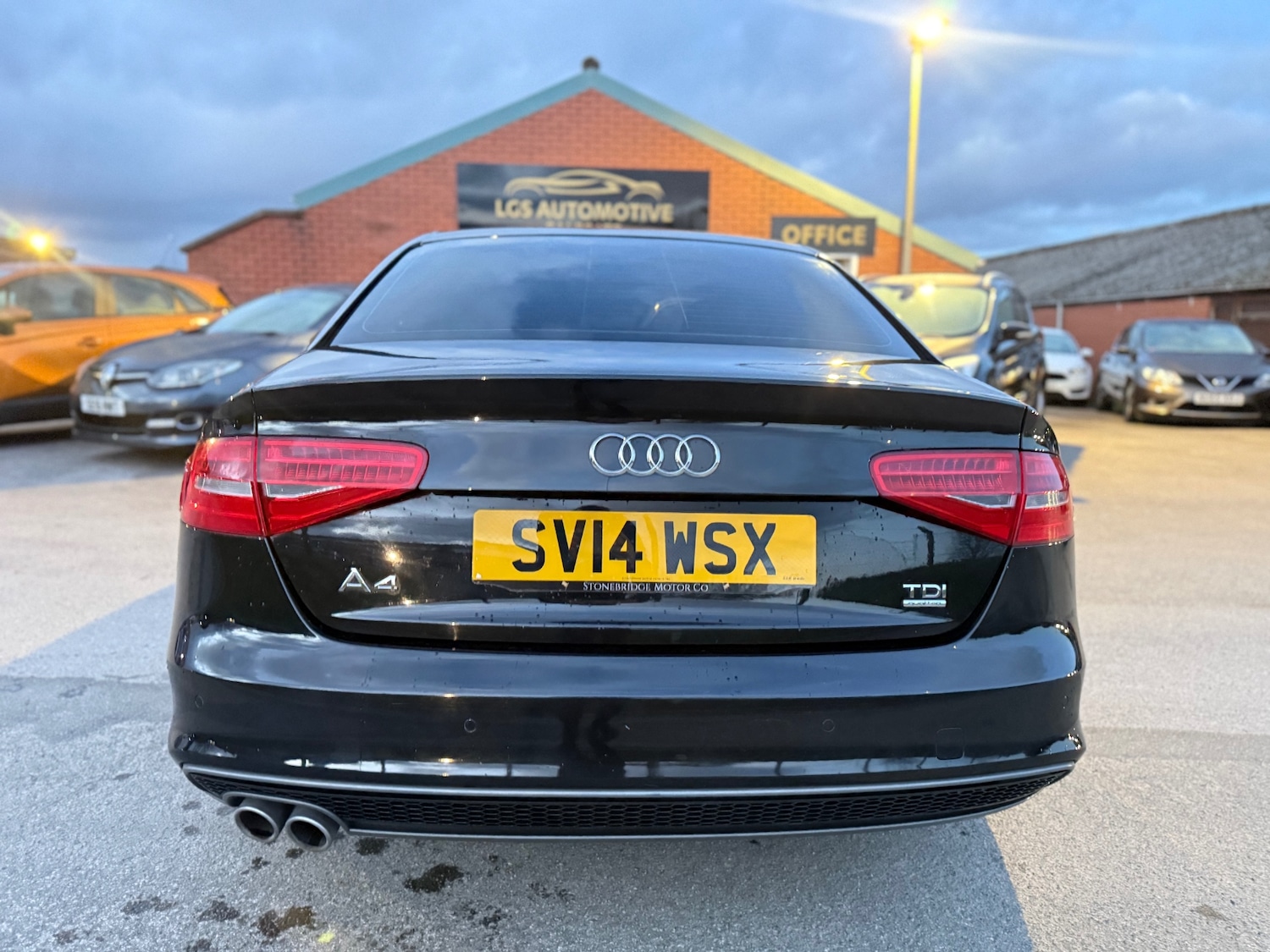 Used Audi A4 2014 for sale - 76758800: Photo 7