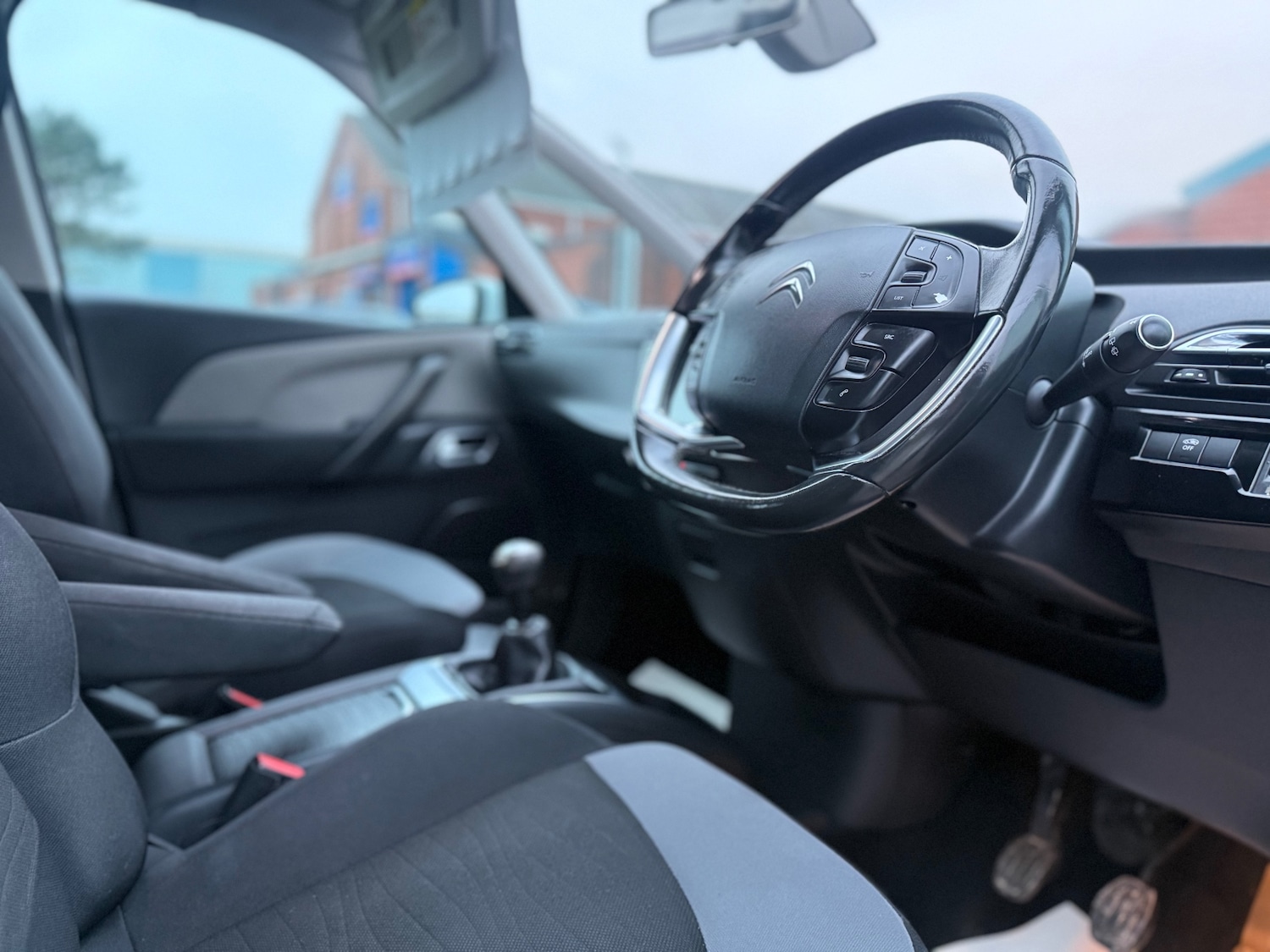 Used Citroen C4 Picasso 2014 for sale - 77228365: Photo 9