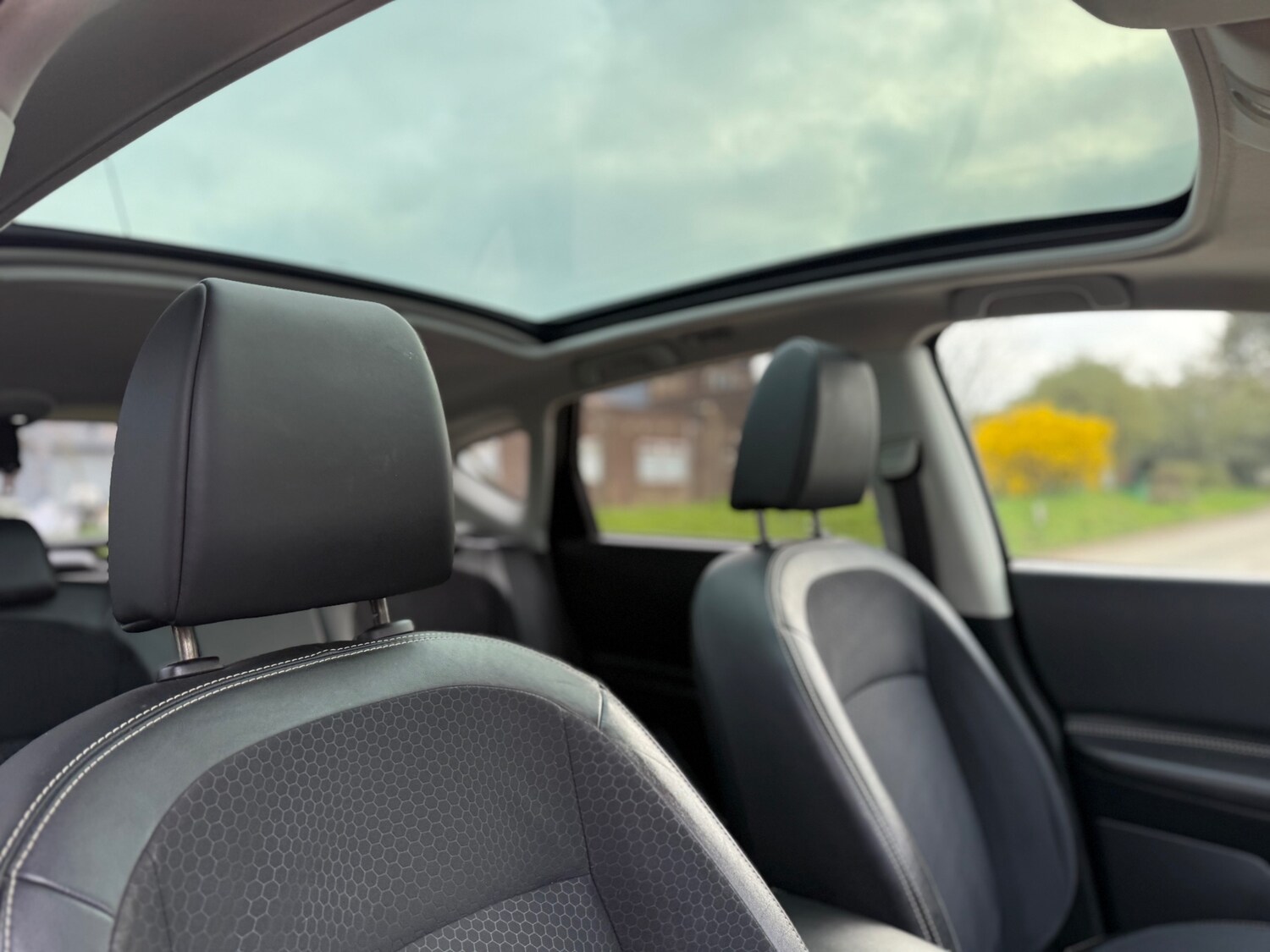 Used Nissan Qashqai 2013 for sale - 77968541: Photo 11