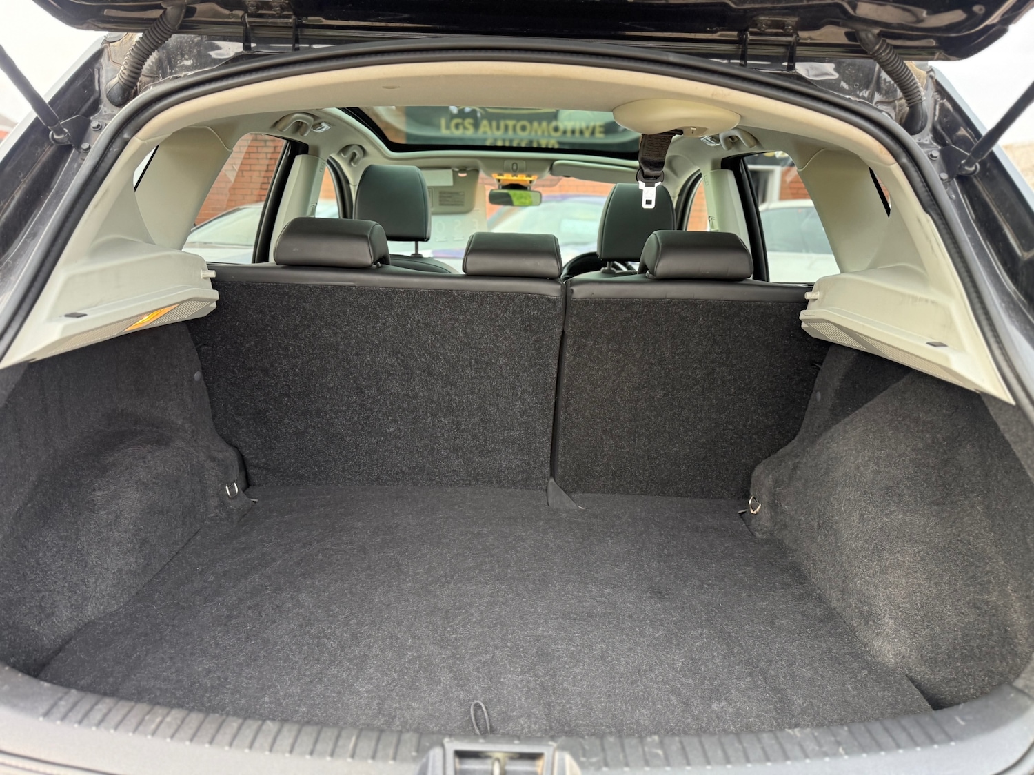 Used Nissan Qashqai 2013 for sale - 77968541: Photo 16