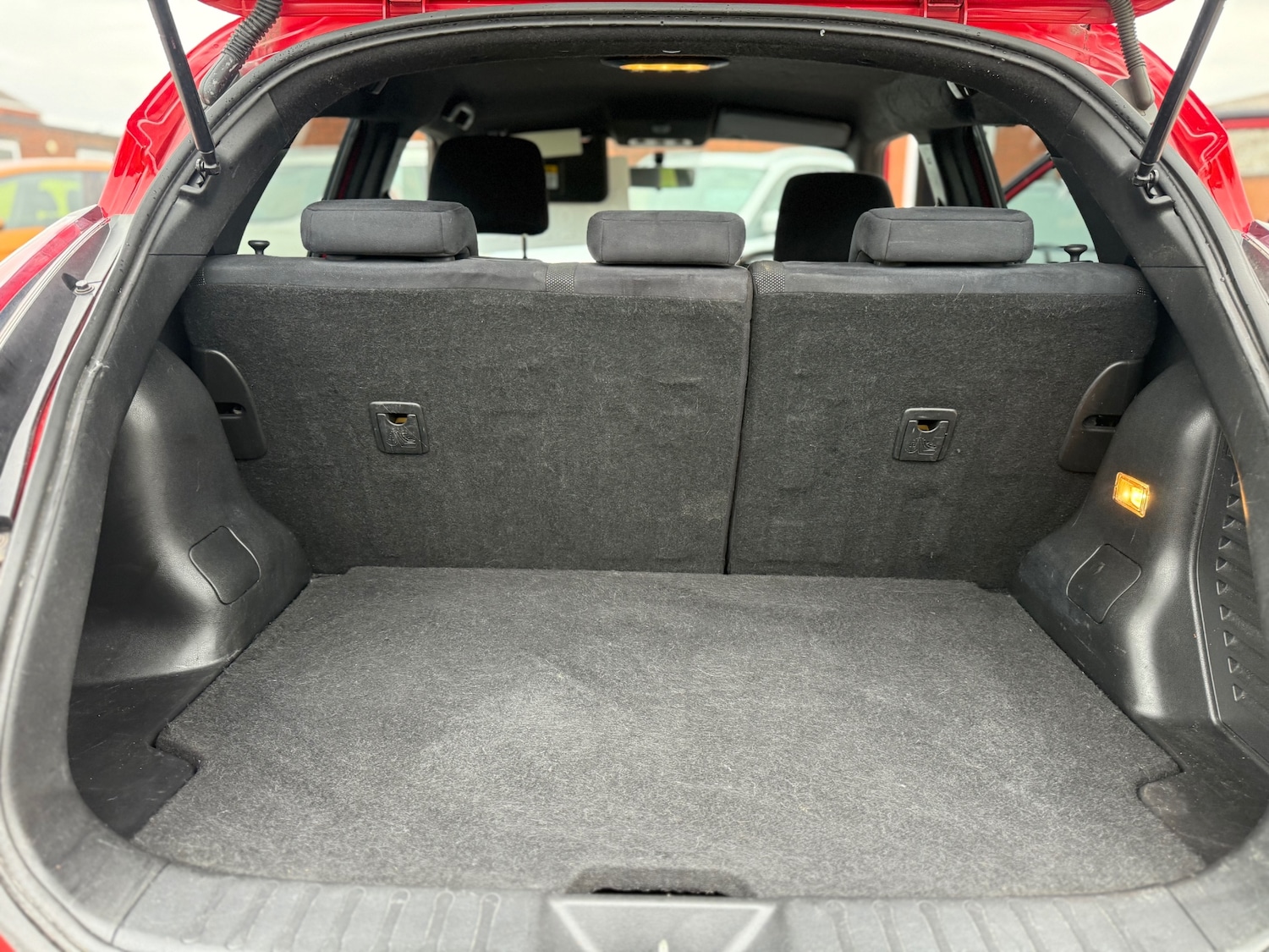 Used Nissan Juke 2015 for sale - 76317477: Photo 16