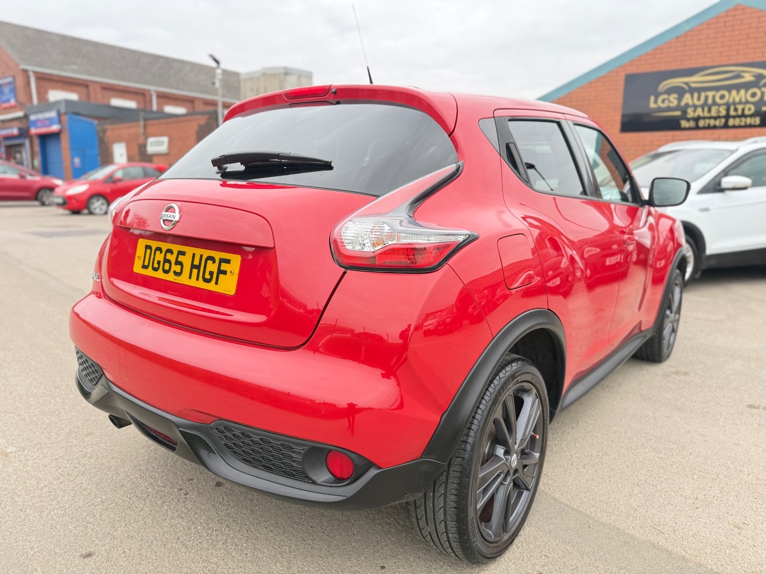 Used Nissan Juke 2015 for sale - 76317477: Photo 8