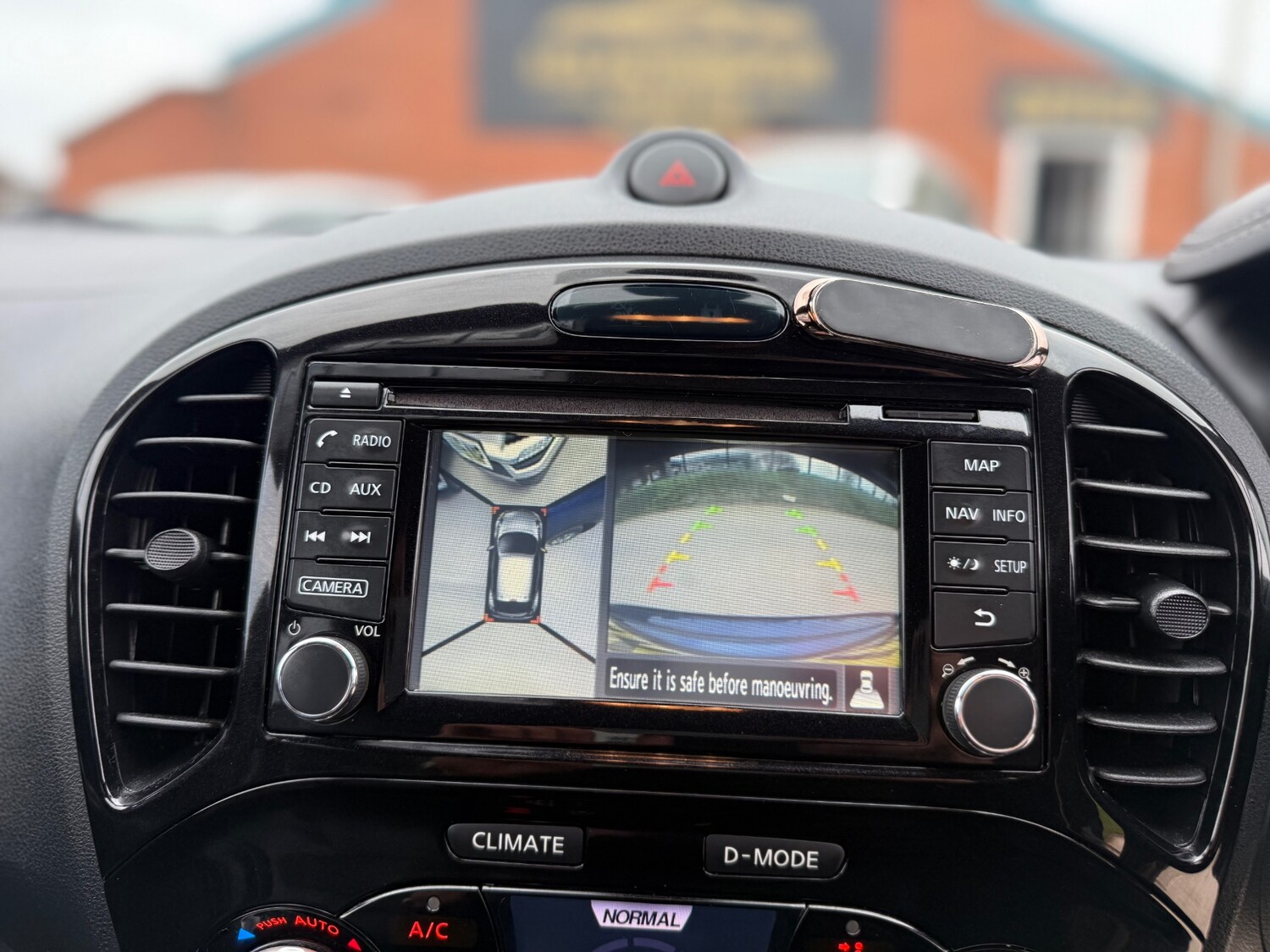 Used Nissan Juke 2015 for sale - 78098503: Photo 15