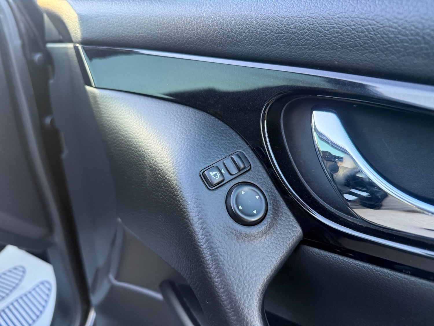 Used Nissan Qashqai 2015 for sale - 77938292: Photo 12