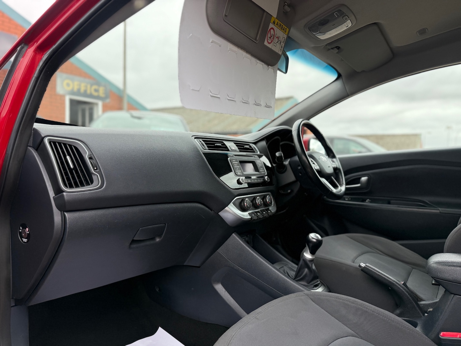 Used Kia Rio 2015 for sale - 76317482: Photo 15