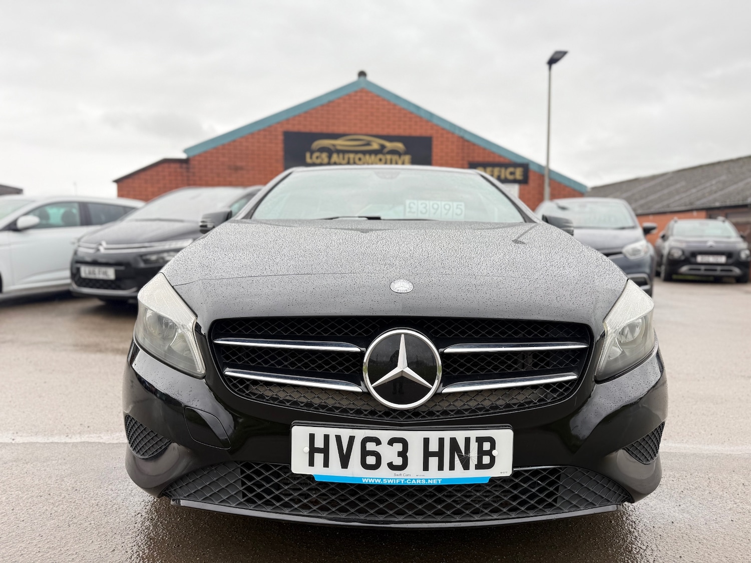 Used Mercedes-Benz A-Class 2013 for sale - 77548394: Photo 2