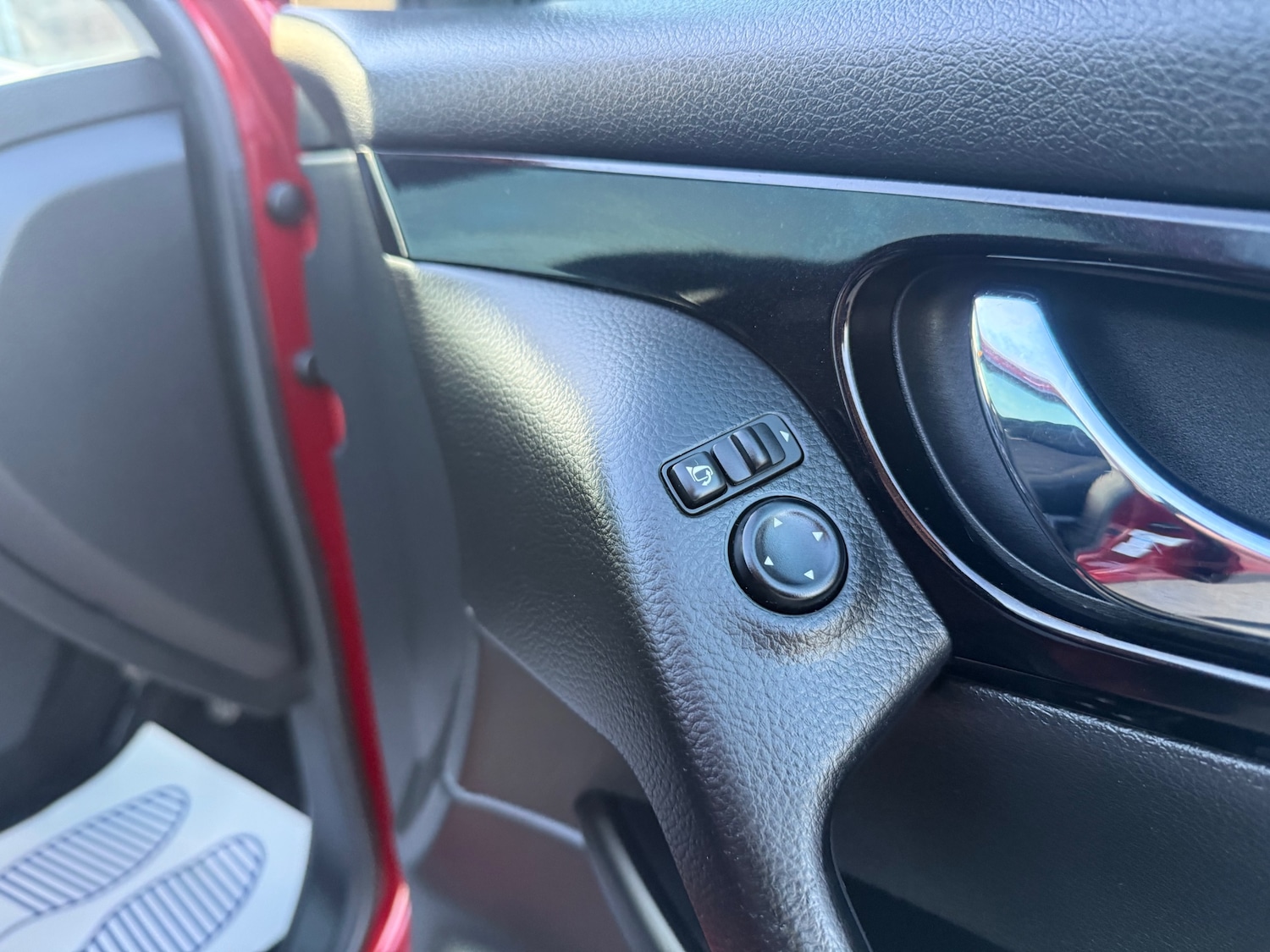 Used Nissan Qashqai 2016 for sale - 77938347: Photo 11