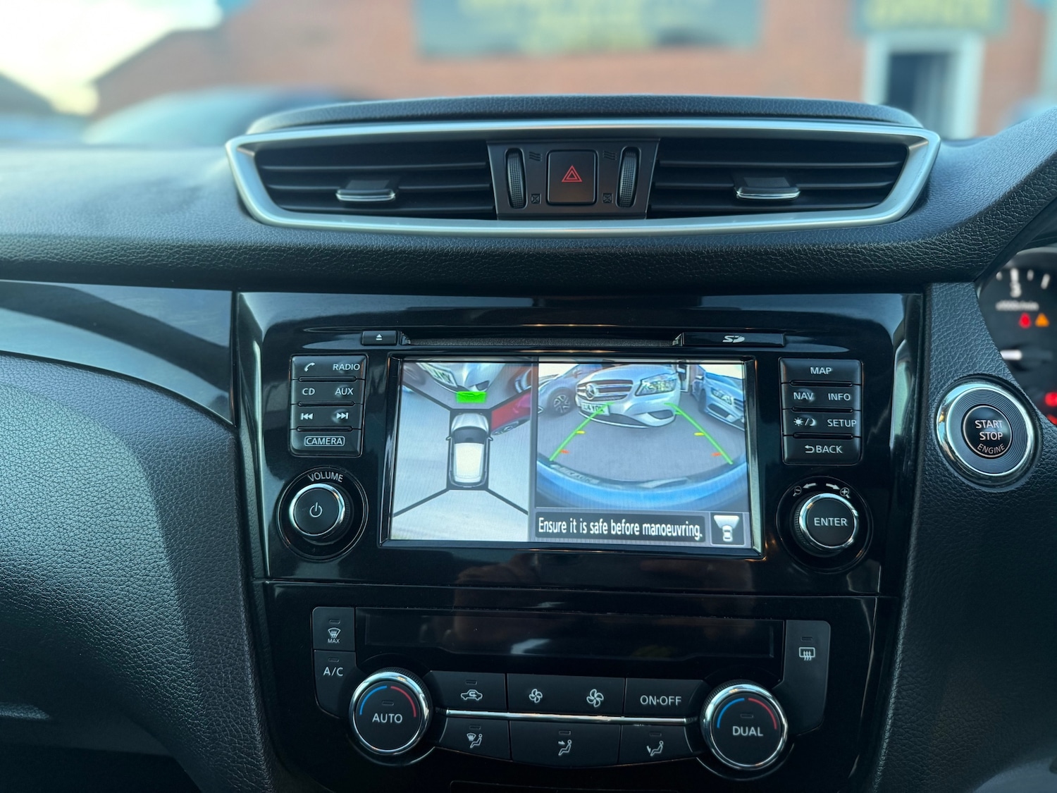 Used Nissan Qashqai 2016 for sale - 77938347: Photo 15