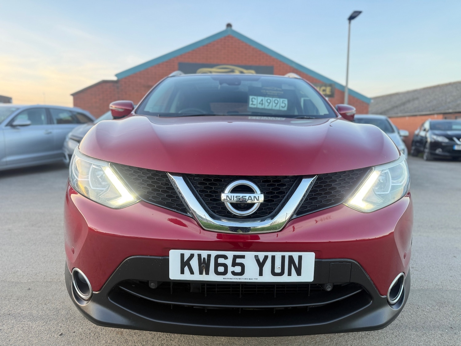 Used Nissan Qashqai 2016 for sale - 77938347: Photo 2