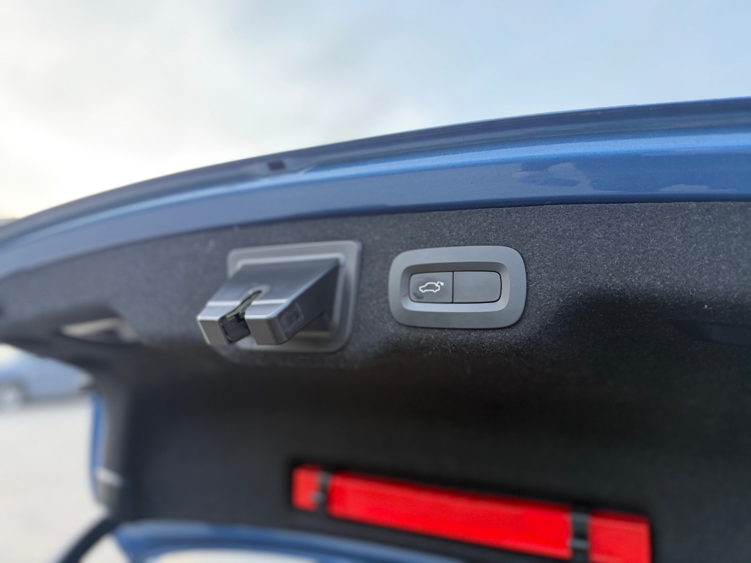 Used Volvo S90 2018 for sale - 77968595: Photo 31