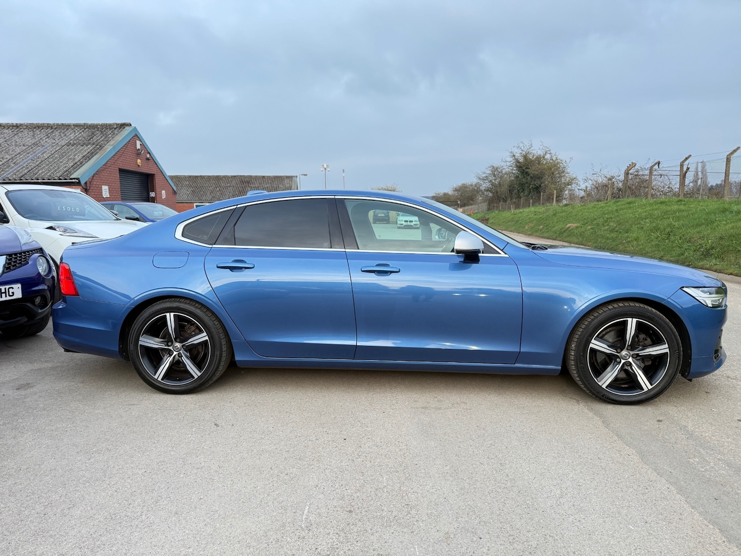 Used Volvo S90 2018 for sale - 77968595: Photo 5
