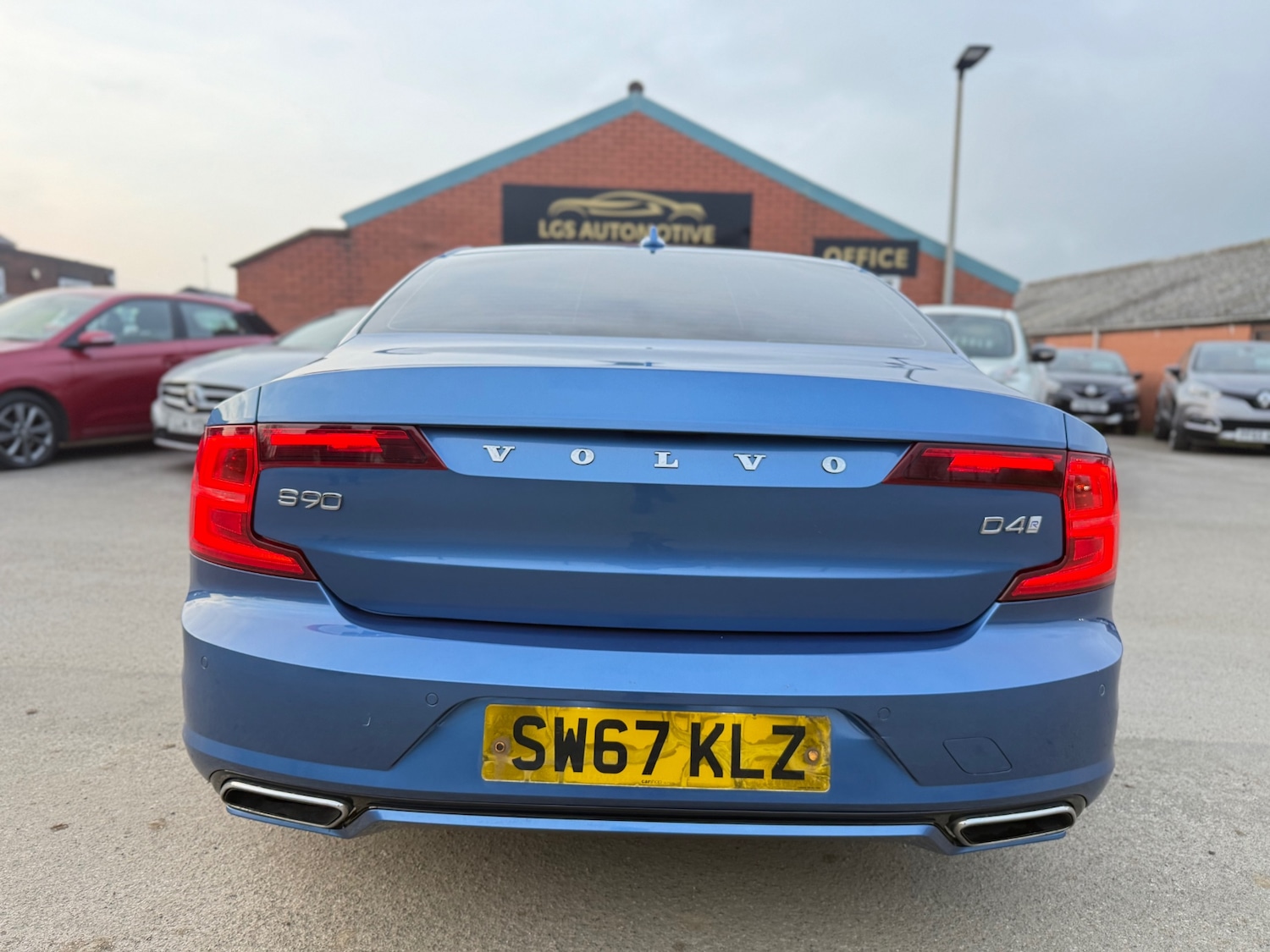 Used Volvo S90 2018 for sale - 77968595: Photo 7