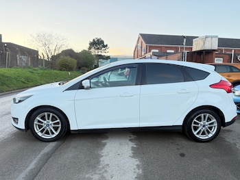 Used Ford Focus 2015 for sale - 76713334: Photo