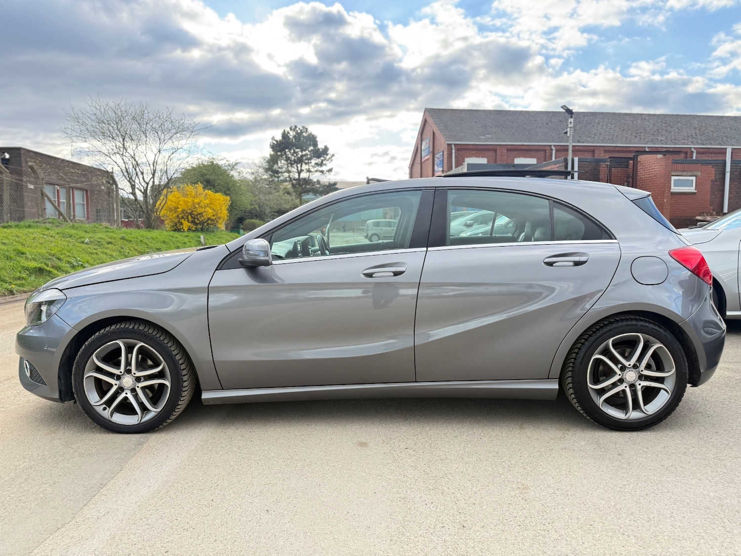 Used Mercedes-Benz A-Class 2013 for sale - 78084668: Photo 4