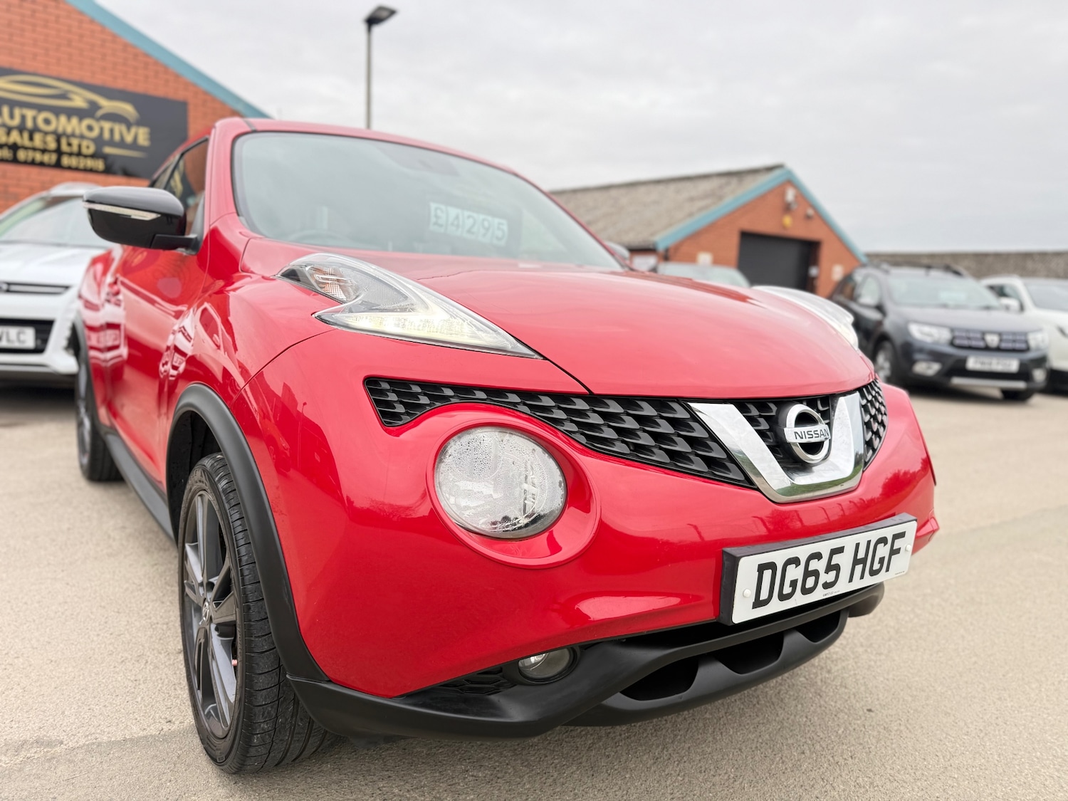 Used Nissan Juke 2015 for sale - 76951323: Photo 1