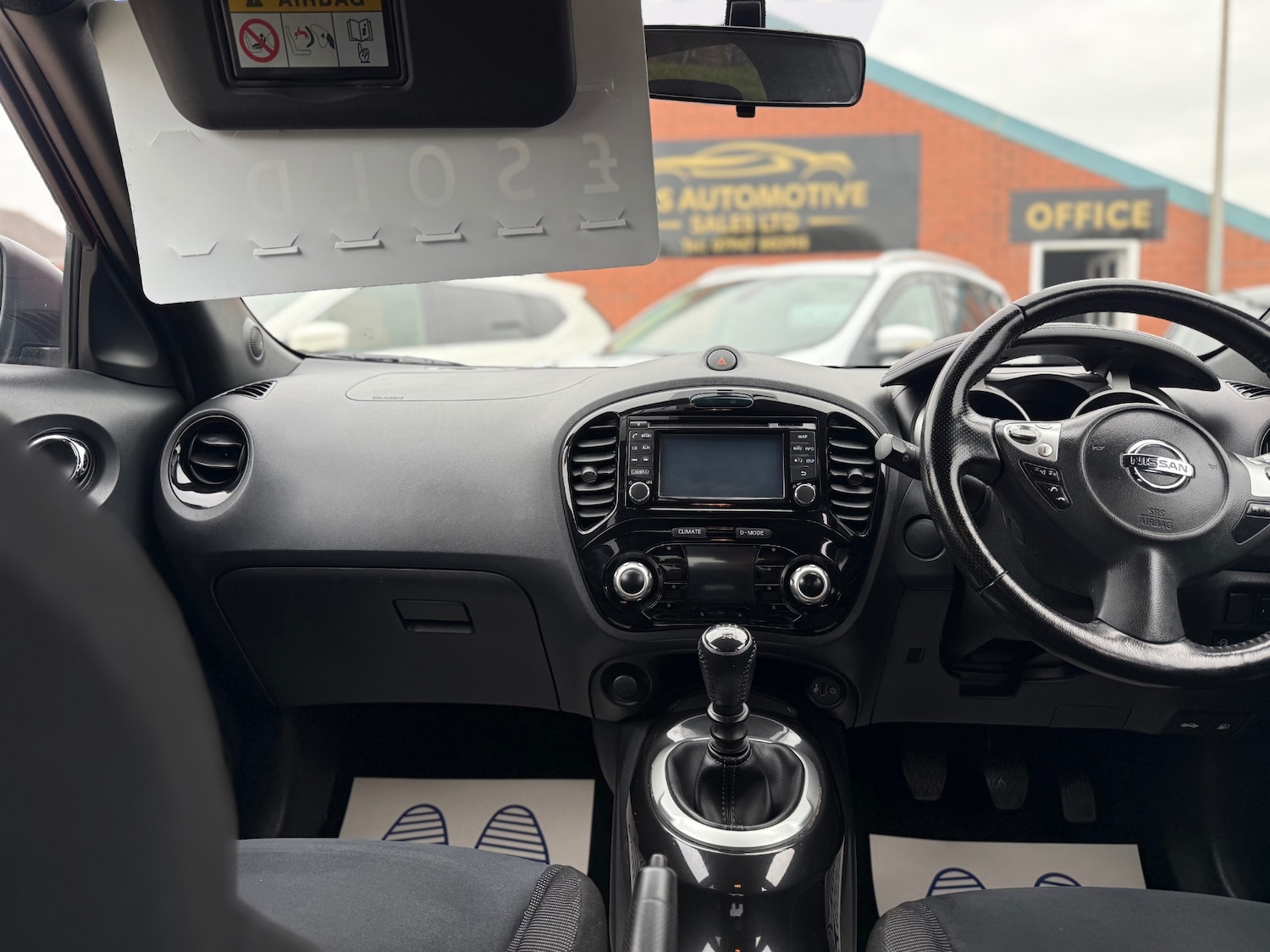 Used Nissan Juke 2015 for sale - 76951323: Photo 10