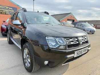 Used Dacia Duster 2016 for sale - 78732556: Photo