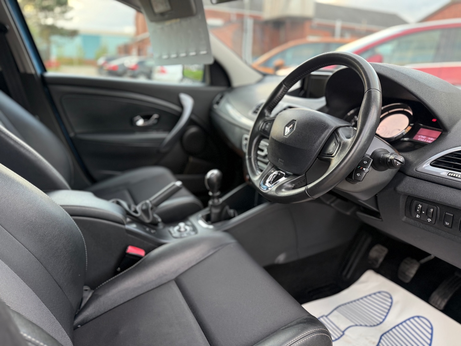 Used Renault Megane 2016 for sale - 76369412: Photo 9