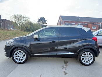 Used Renault Captur 2015 for sale - 79531875: Photo