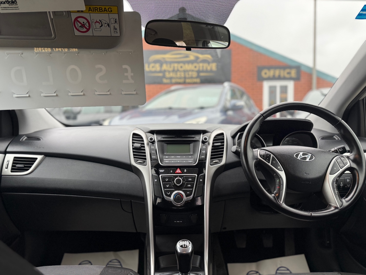 Used Hyundai i30 2014 for sale - 77370443: Photo 12