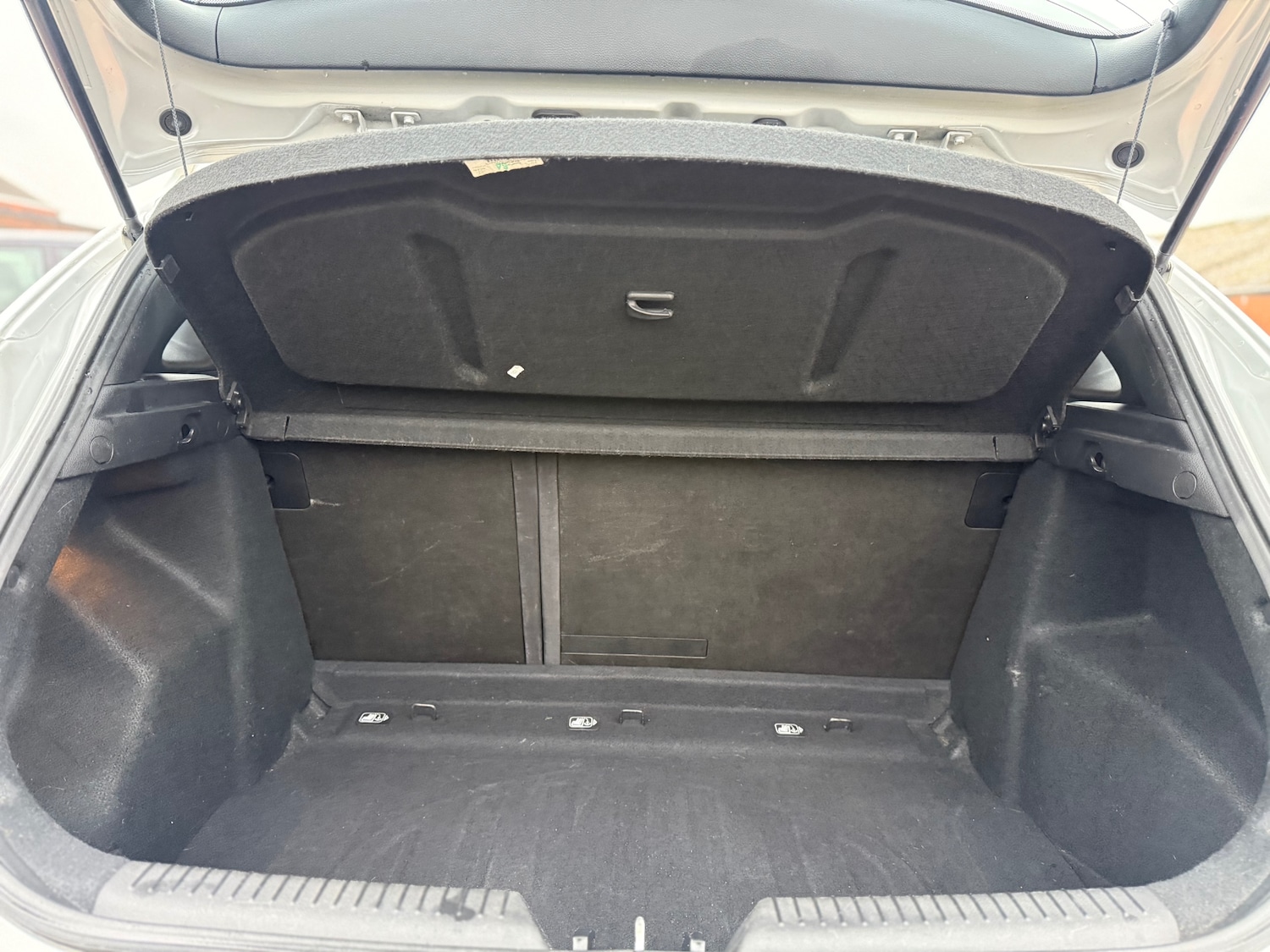 Used Hyundai i30 2014 for sale - 77370443: Photo 16