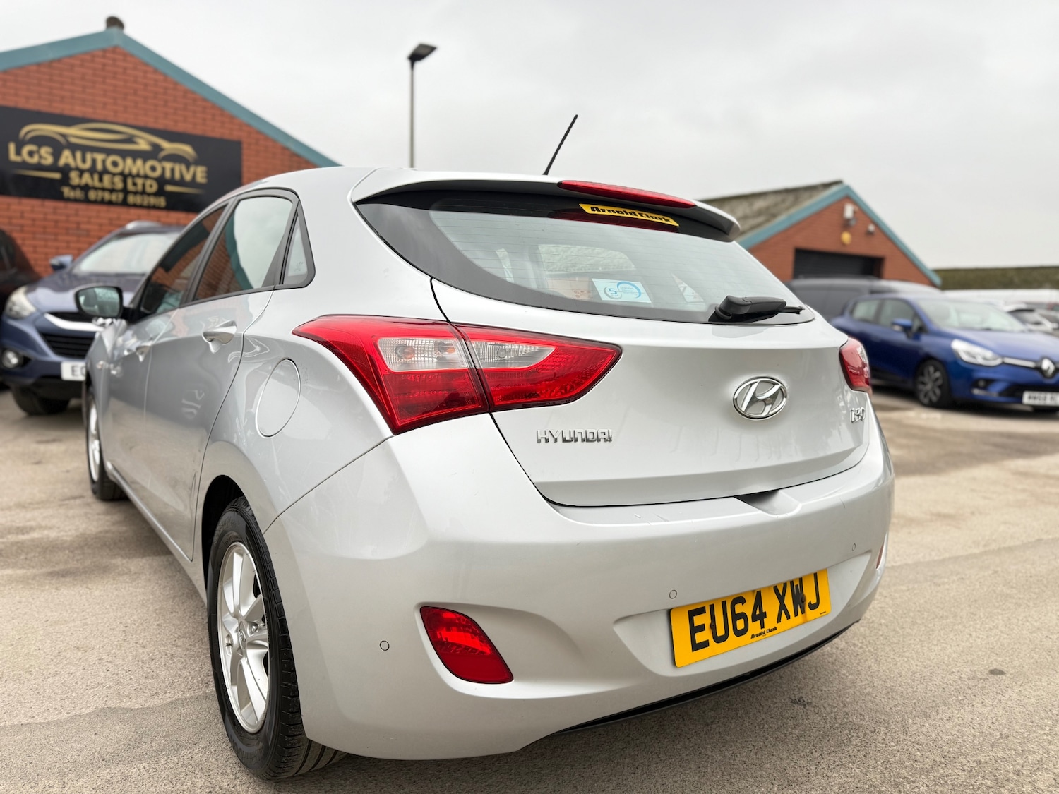 Used Hyundai i30 2014 for sale - 77370443: Photo 6