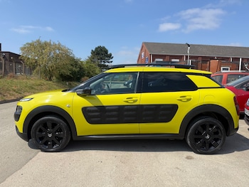 Used Citroen C4 Cactus 2017 for sale - 79242092: Photo