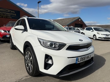 Used Kia Stonic 2018 for sale - 79372272: Photo