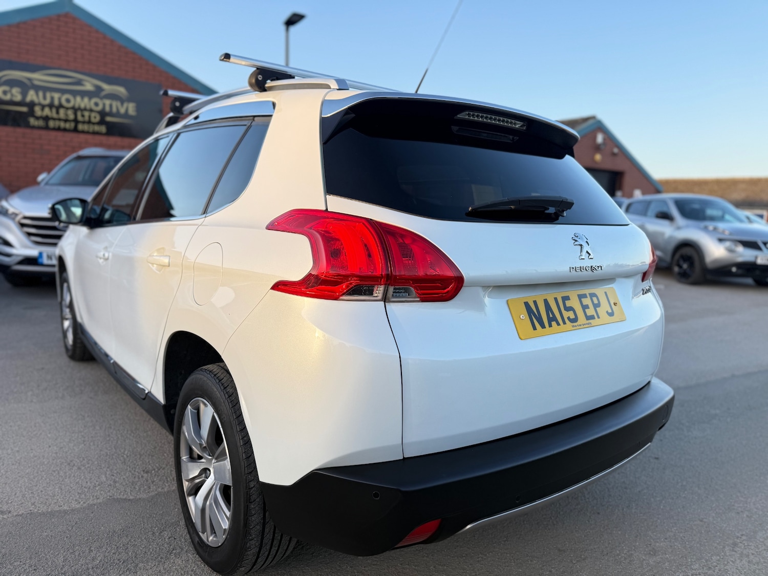 Used Peugeot 2008 2015 for sale - 78045773: Photo 6