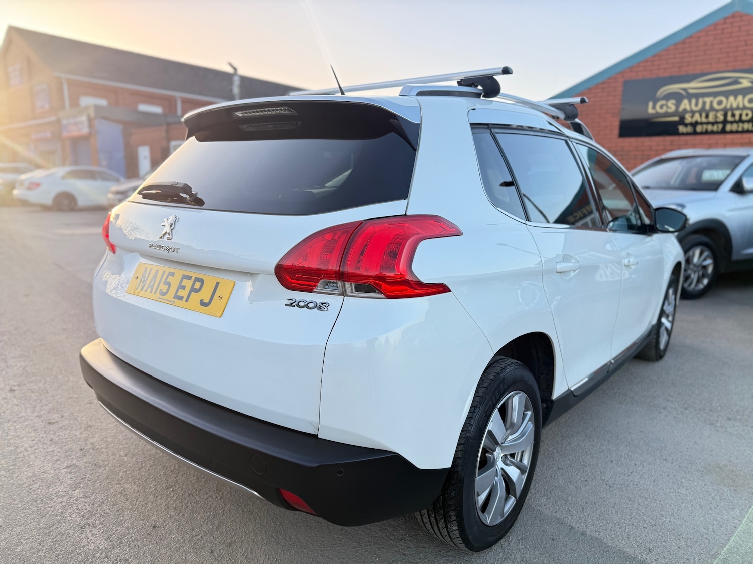 Used Peugeot 2008 2015 for sale - 78045773: Photo 8