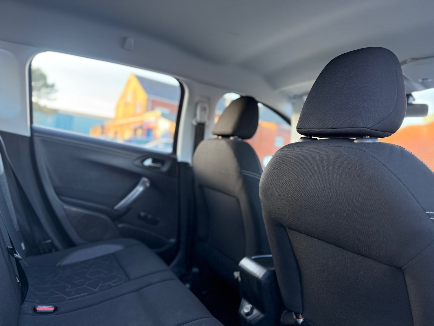 Used Peugeot 2008 2017 for sale - 77154617: Photo 17