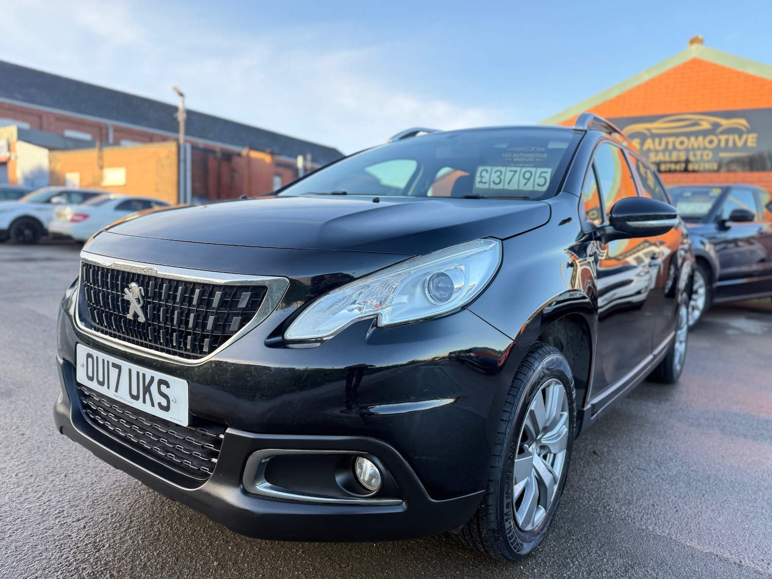 Used Peugeot 2008 2017 for sale - 77154617: Photo 3