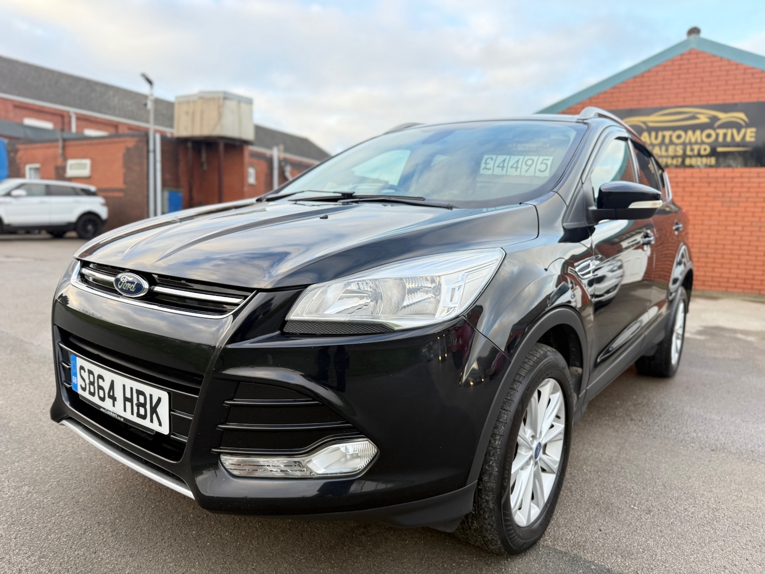 Used Ford Kuga 2014 for sale - 77072928: Photo 3