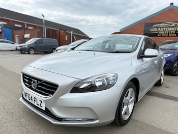 Used Volvo V40 2014 for sale - 78833475: Photo
