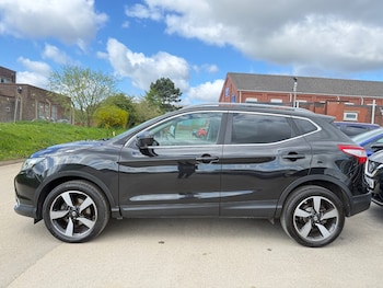 Used Nissan Qashqai 2015 for sale - 78304579: Photo